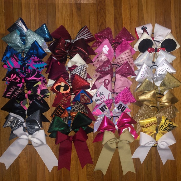 Cheer bows main image 4